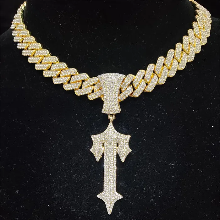 Hip Hop Letter Iced Out Cross Sword Necklace VVS Jewelry Necklaces