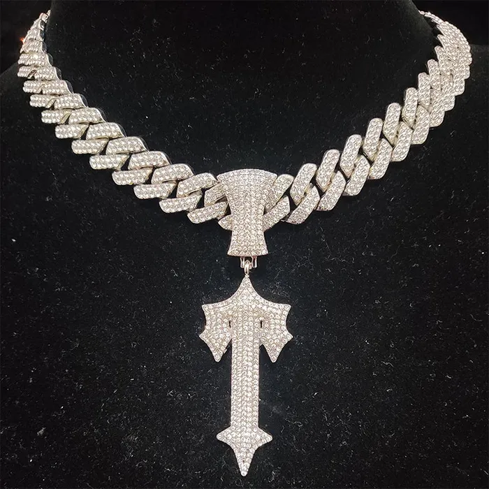 Hip Hop Letter Iced Out Cross Sword Necklace VVS Jewelry Necklaces