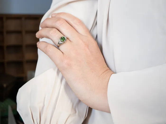 Market Square Jewelers Rings Luxurious White Gold Green Tourmaline Ring with Diamond Accents Market Square Jewelers Rings Luxurious White Gold Green Tourmaline Ring with Diamond Accents