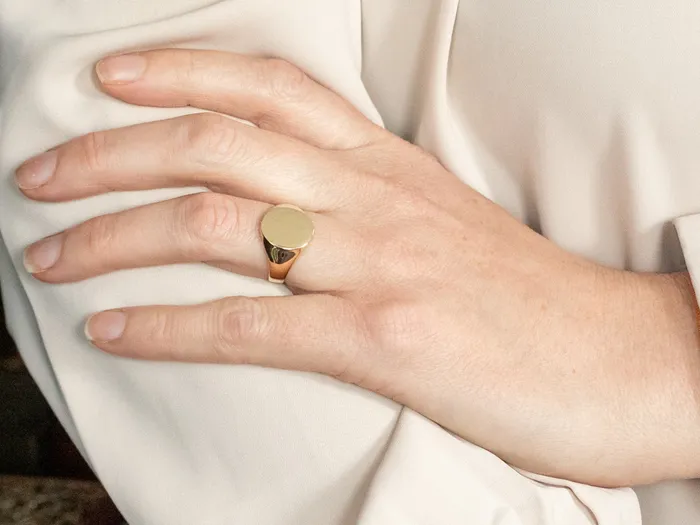 Market Square Jewelers Rings Yellow Gold Plain Signet Ring with Oval Top Market Square Jewelers Rings Yellow Gold Plain Signet Ring with Oval Top