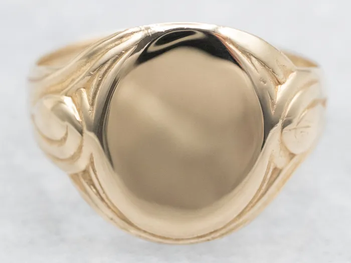 Market Square Jewelers Victorian Scrolling Gold Signet Ring Rings
